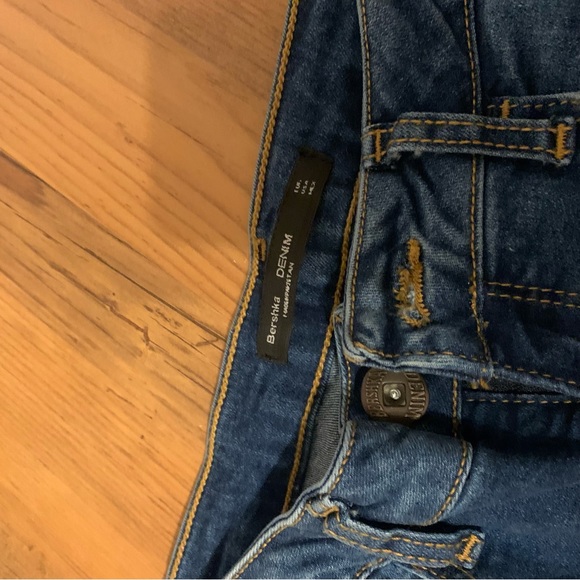 High waist bershka jeans - Picture 3 of 6